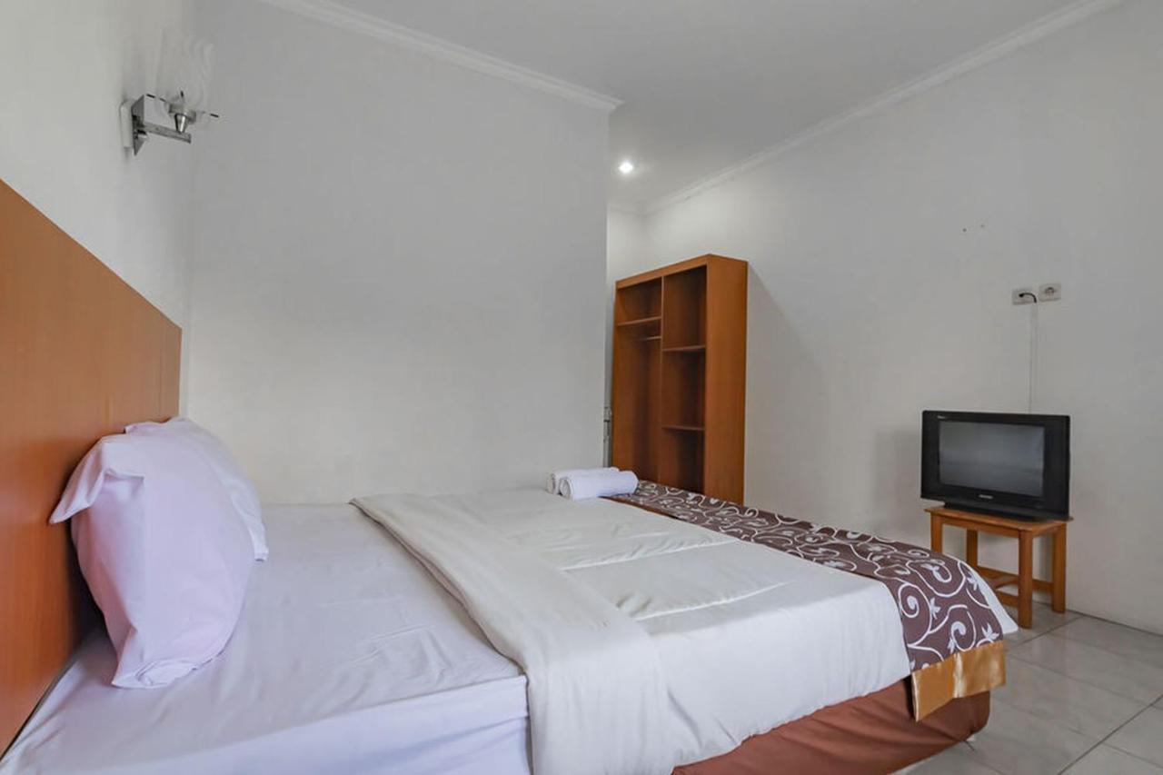 Hotel Puspa Sari Redpartner Чіатер Екстер'єр фото